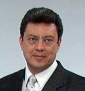 Dr. Juan Moisés Calleja Chávez